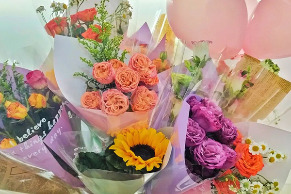 女神節丨祝你向陽而生，光芒萬丈！